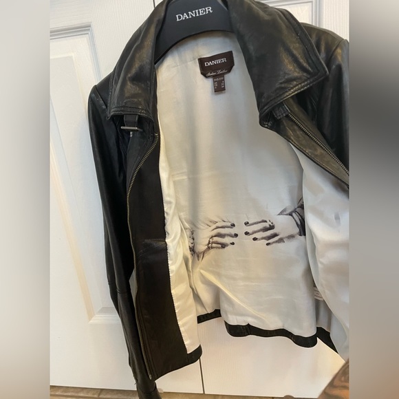 DANIER Leather Jacket - Picture 3 of 7